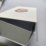 Luxury Custom Logo Paper Box Boutique Retail Store Skin Care Gift Packaging Box
