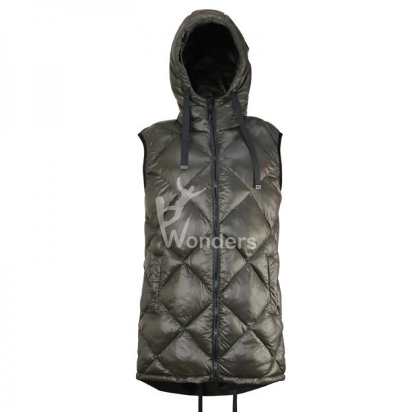 Buy Slim Sleeveless Quilted With Zipper Closure Winter Puffer Vest Women's OEM at wholesale prices