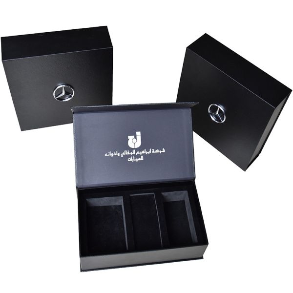 Buy Luxury Rigid Magnetic Gift Box at wholesale prices