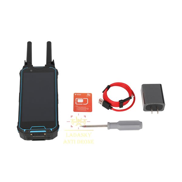 Full Band 100MHz-6000MHz Anti Drone Detection Device Wearable with 3- 4h Endurance Time