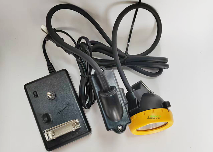 10000lux 18hrs Lighting Time Led Coal Mining Lights Safety Cap Lamp 7.8Ah IP68 Miners Helmet Lamp