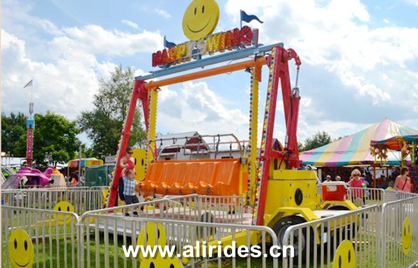 Mini Ferris Wheel Carnival Rides Trailer Mounted Rides For Sale