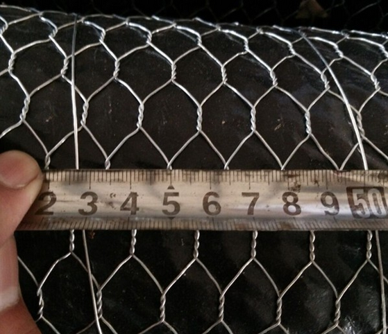 heavy hot dipped galvanized hexagonal wire mesh factory