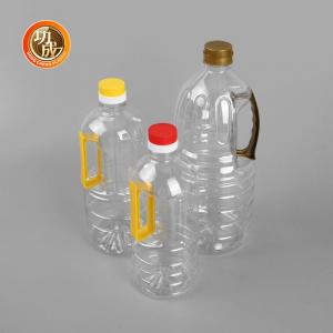 Quality Food Grade Sunflower Oil 1 Litre Bottle Clear Plastic Vinegar Bottle With Handle for sale