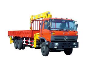 China QYS-8IIIA telescopic truck-mounted crane with Max. 8 tons lifting capacity on sale