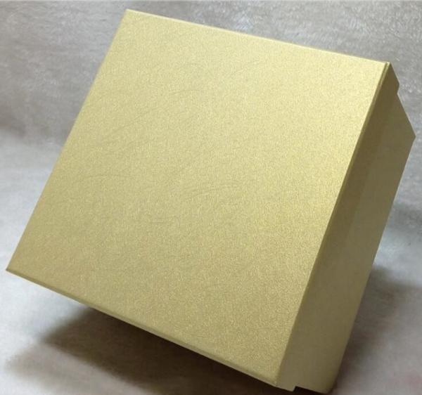 Custom luxury small round paper necklace gift packaging box with ribbon,Exquiste and luxury custom fancy paper chocolate