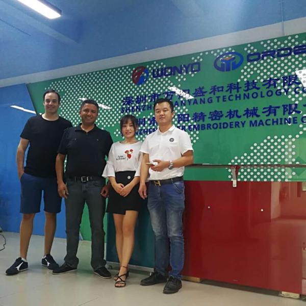 Small Single Head 3d Computerized Embroidery Machine for Clothes and Hats