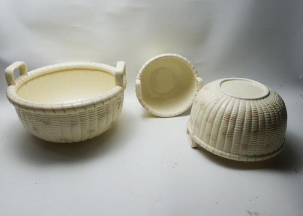 Buy Dolomite Ceramic Houseware Ceramic Nesting 3 Embossed Basket Bowl With Ear at wholesale prices