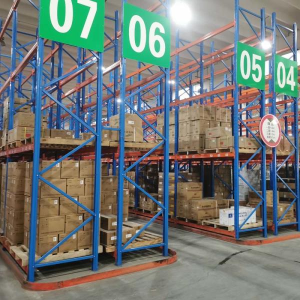 Steel Customizable VNA Very Narrow Aisle Racking For Narrow Aisle Pallet Shelf In Metal Material