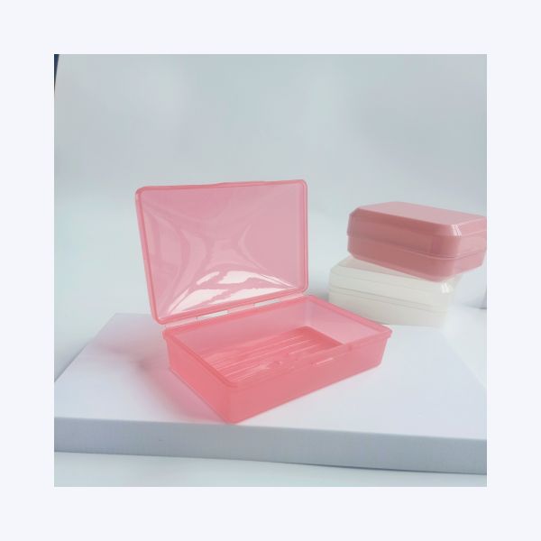 Convenient Rectangular Soap Holder Made of Recycled Plastic for Bathing Necessities