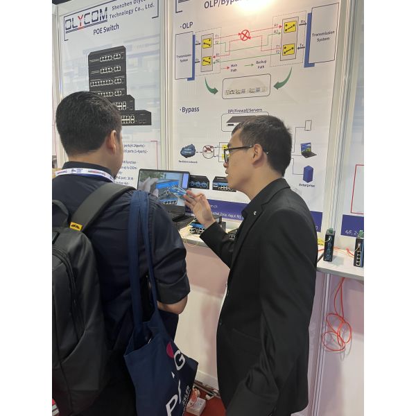 4 Port Gigabit Commercial Ethernet Switch SFP Fiber Optic Unmanaged DC5V