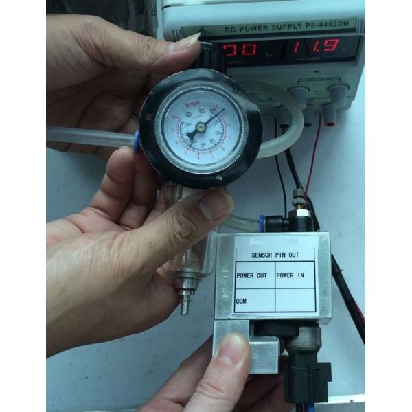 Oem Plastic Injection Parts Transmission Governor Pressure Sensor Transducer