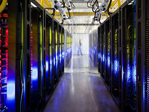 CLX-Y1E Vertical Pneumatic Crimping Machine For Optical Fiber Cable Production Line