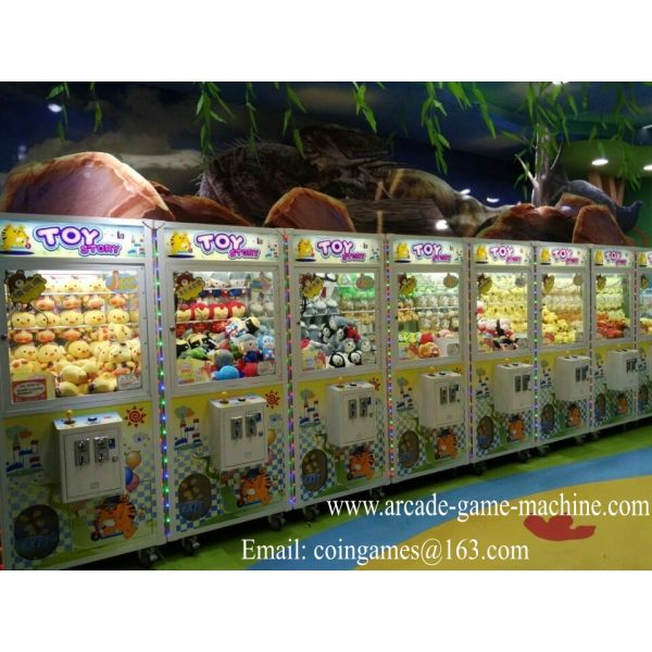 Amusement Arcade Coin Operated Arcade Toy Story Cranes Claw Machine For Sale