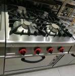 Western Kitchen Equipment Commercial Gas Stove 4 Burner with Down Oven 700*700