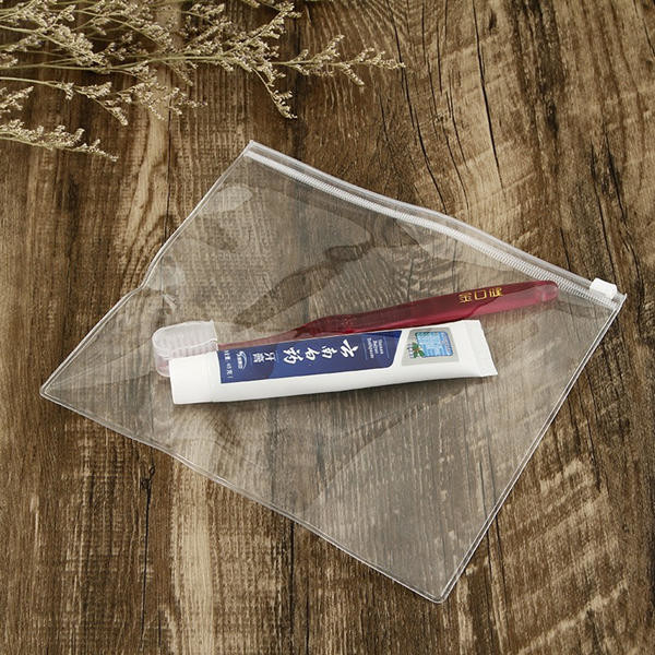 Customized Gravure Printing CPE Packaging Bags In Various Sizes For Clothing Storage