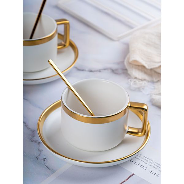 Matte White Ceramic Porcelain Coffee Tea Cups Saucers Sets With Gold Handle 250ml Volume