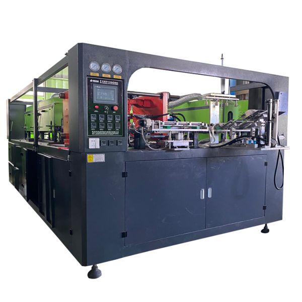 LGD-4-15 Extrusion Pet Blowing Machine for Easy Operation in Food Beverage at Proper