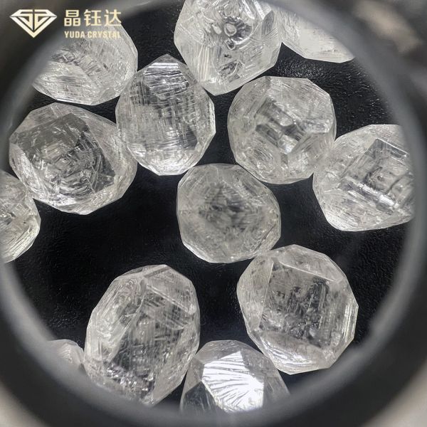 4.0ct 5.0ct Synthetic HPHT Rough White Diamonds VVS VS D F For Necklace