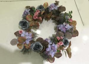 China Vivid Handmade 55cm Autumn Artificial Wreath on sale