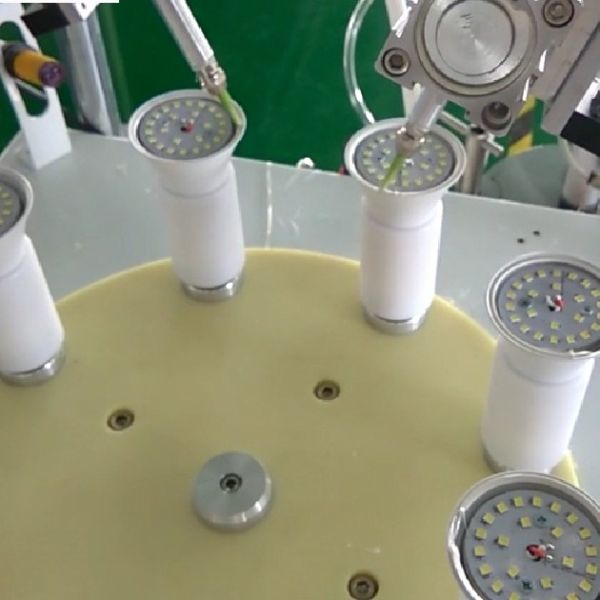 Eight Station Glue Dispensing Machine Floor Stand Adhesives Dispenser 50Hz - 60Hz For LED Bulb