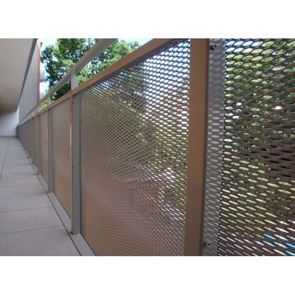 Expanded Metal Balustrade and Railing Infill Panels Safety , Robust And Durable