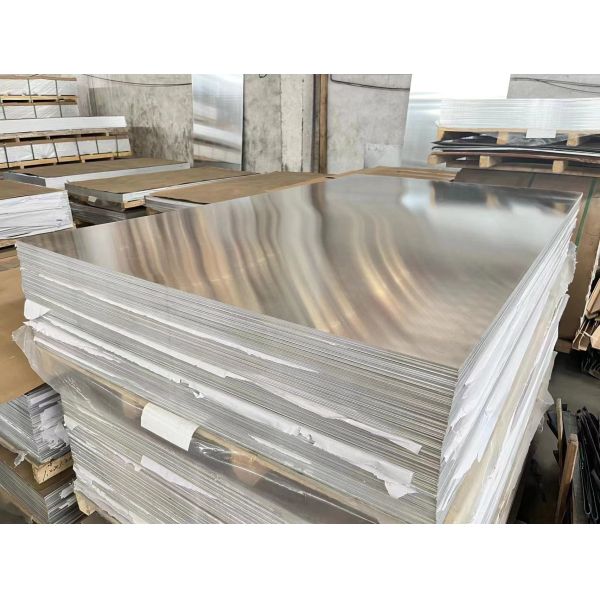 0.4 Mm 0.5 Mm 0.6 Mm 0.8 Mm Mirror Finish Aluminium Sheet Cladding For Ceiling Door 1060 1050