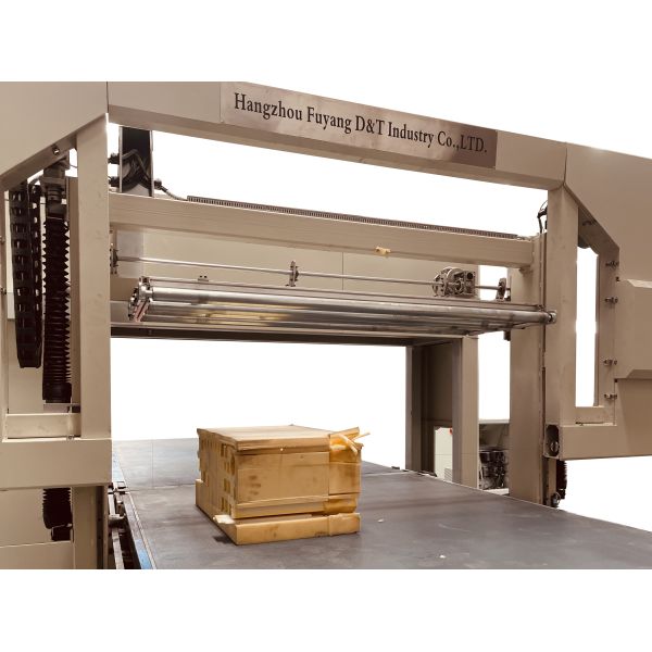 CE Standard PU Foam Contour Cutting Machine For Complexible 3D Shape with high speed 60m/min