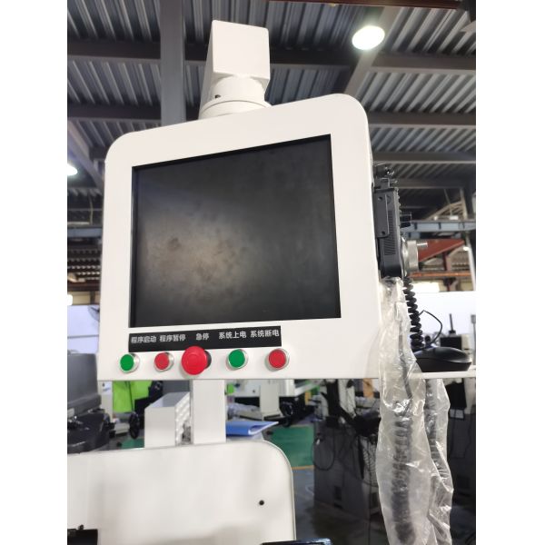 R8 Spindle Manual Milling Machine 2.2KW Magazine Z Axis 4KJ-B