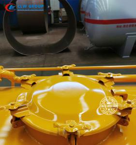Quality Dongfeng 2 Ton 3MT Small Vacuum Sewage Suction Truck for sale