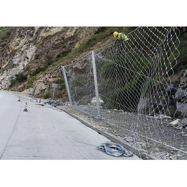 106mm Hole SS304 High Strength Wire Rope Mesh Net Plain Weave