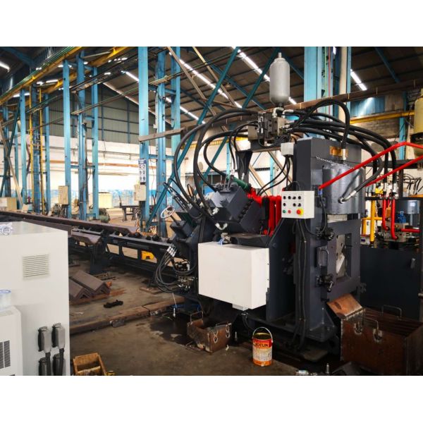 Φ26×12 Max. Punching CNC Angle metal Punching Marking And Shearing Line 3 CNC Axes